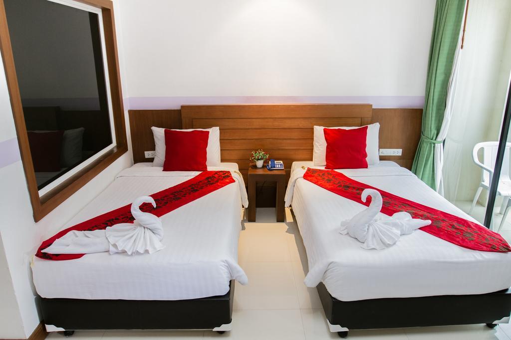 Chana Hotel Phuket Exterior photo